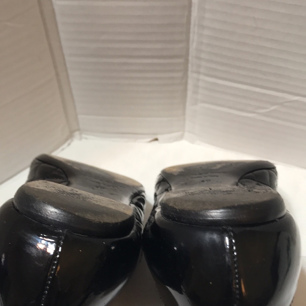 Burberry patent leather buckle flats - Picture 6 of 6